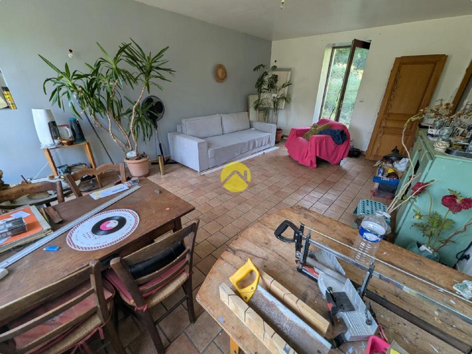Longère en pierre 185m² sur 3.000m²