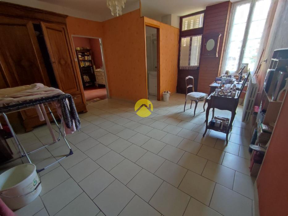 Maison  et atelier de 160 m²