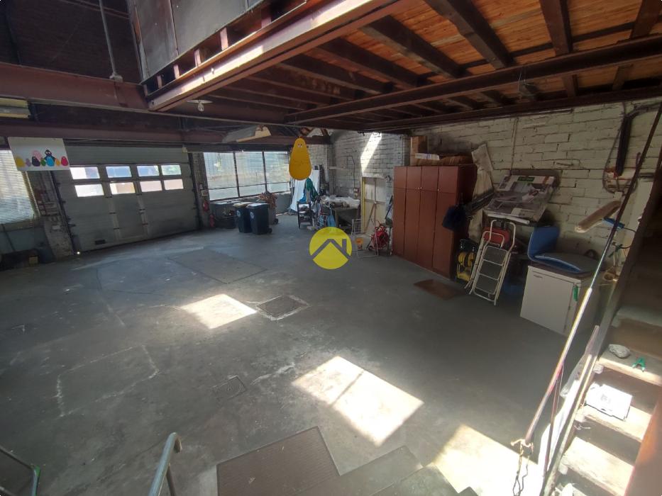 Maison  et atelier de 160 m²