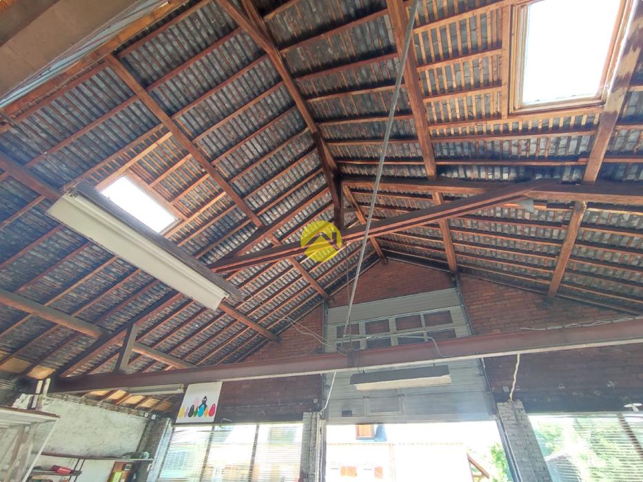 Maison  et atelier de 160 m²