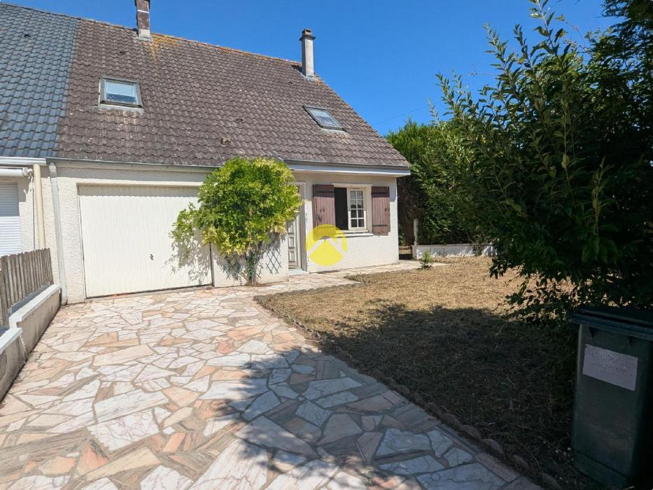 Maison 90m². 3 ch .terrain