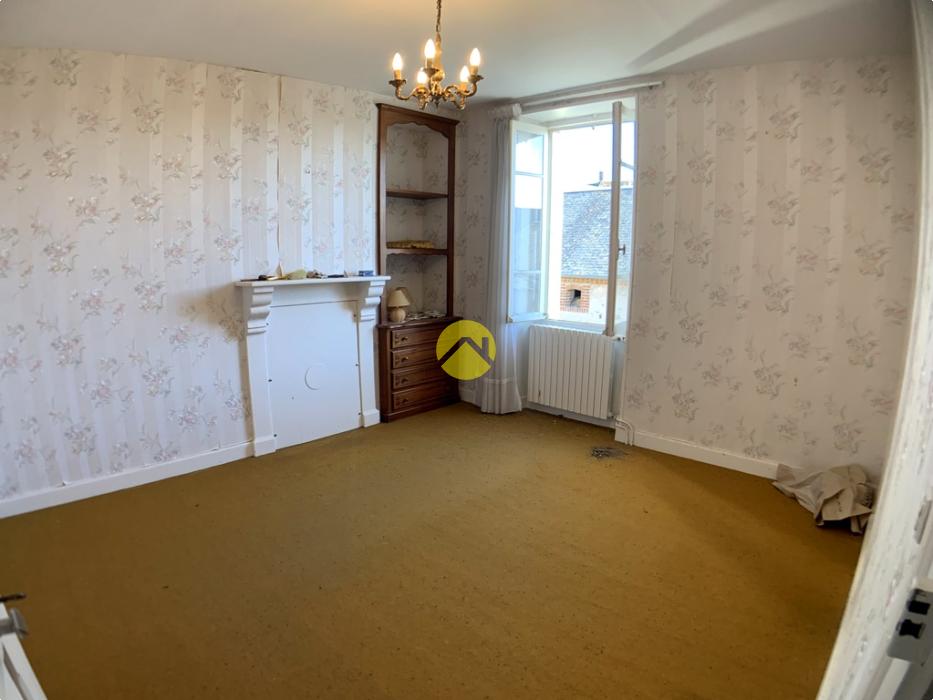 Maison de bourg au calme