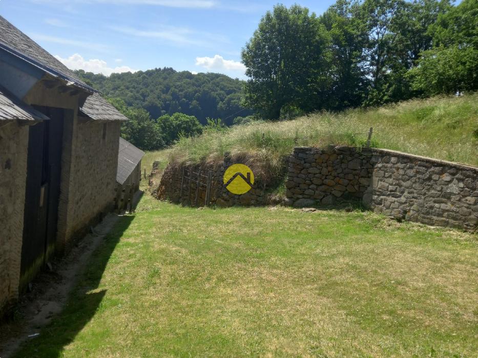 CORPS DE FERME
