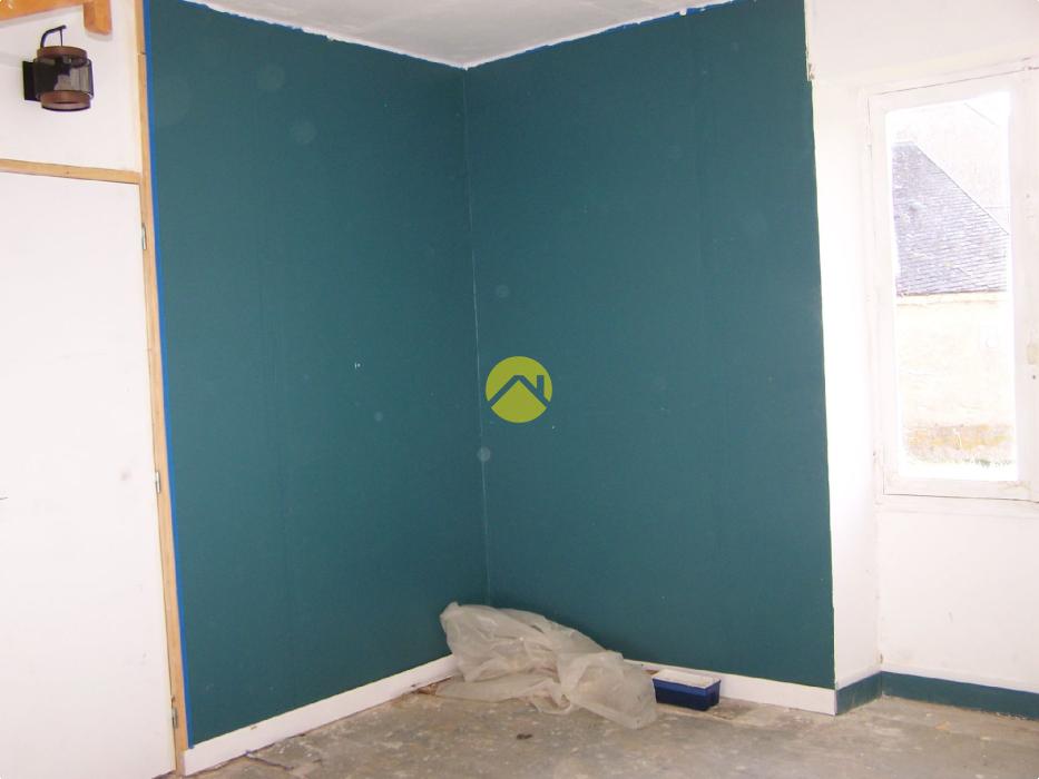 MAISON A RENOVER TOITURE NEUVE