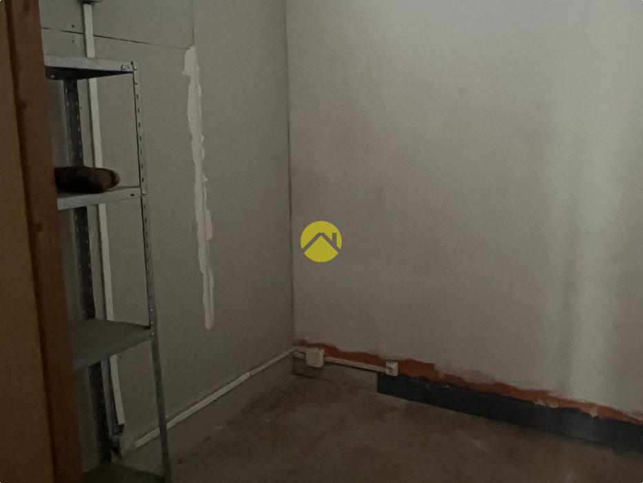 MAISON A RENOVER TOITURE NEUVE