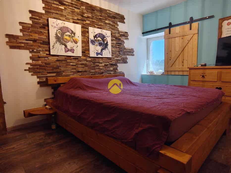 Fermette de 157m²...