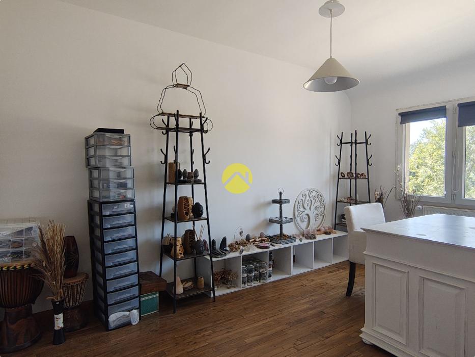 Fermette de 157m²...