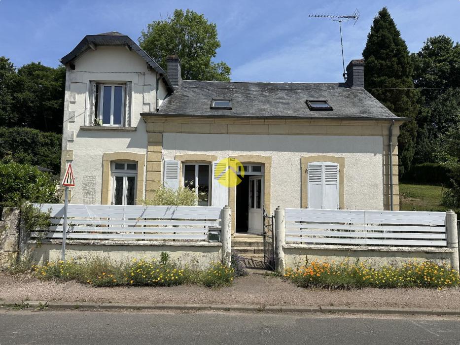 MAISON BOURGEOISE CENTRE VILLE