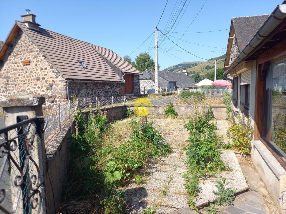 Maison 10 mn Murat