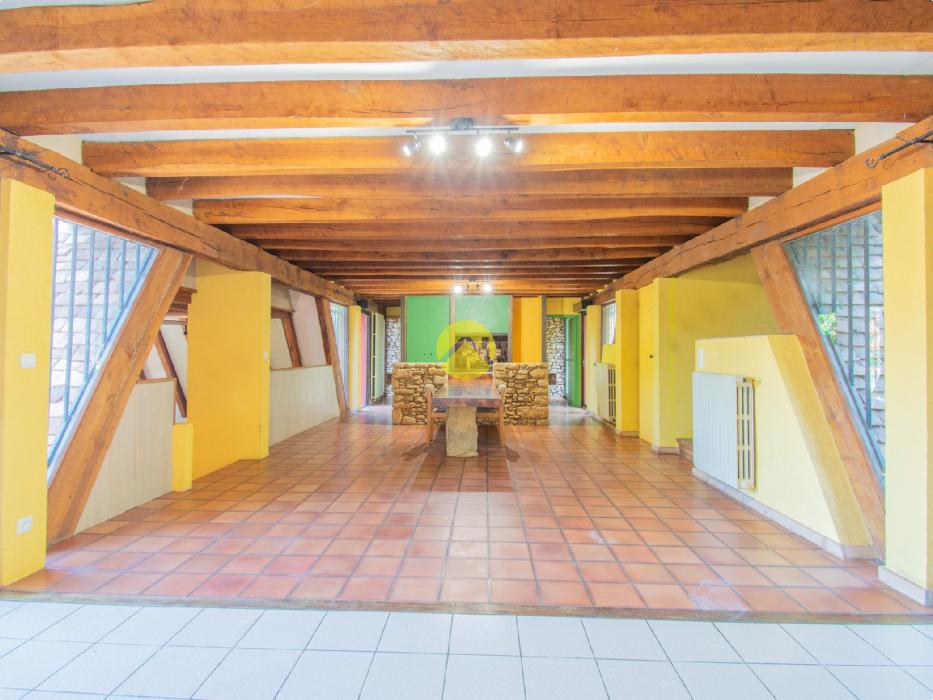 Maison d'architecte centre Belvès
