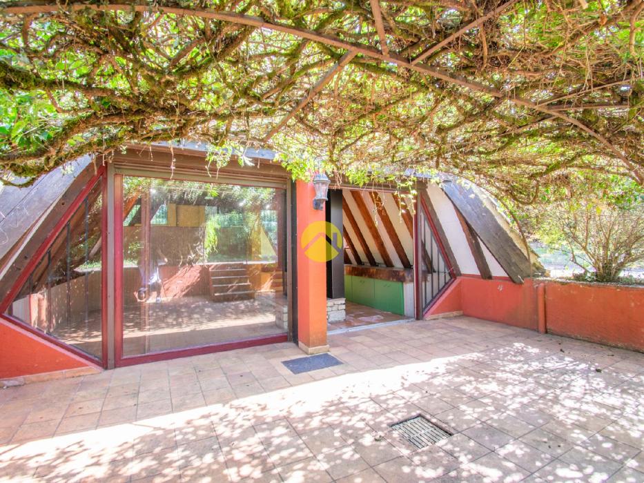 Maison d'architecte centre Belvès