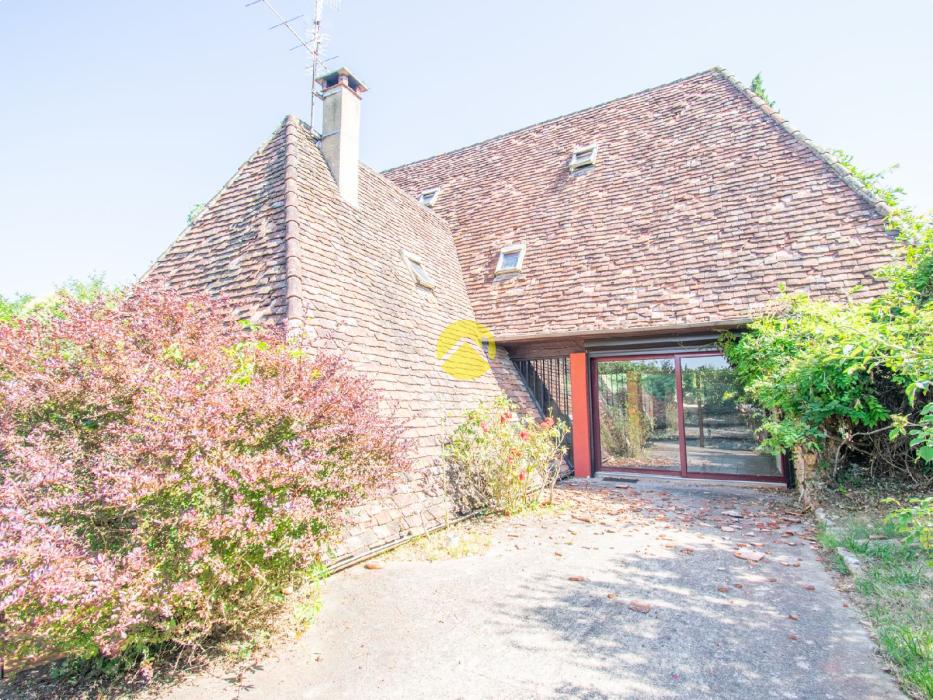 Maison d'architecte centre Belvès