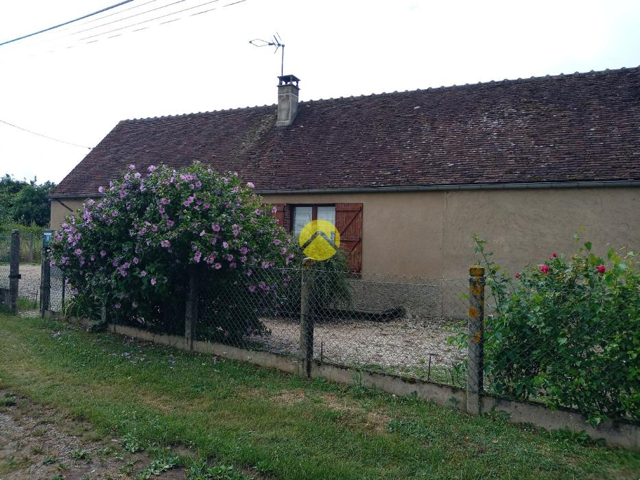 Petite longère louée