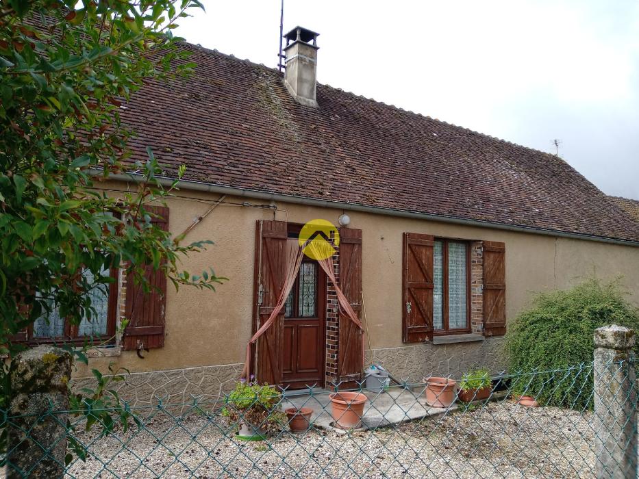 Petite longère louée
