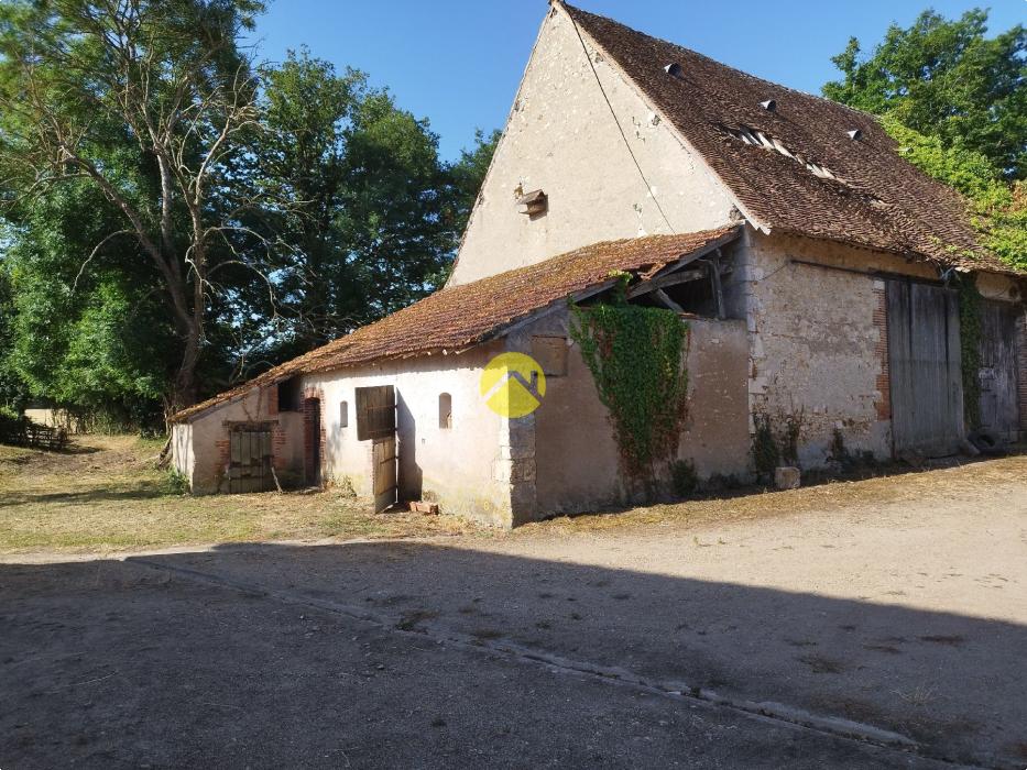 ancienne corps de fermedont une gra