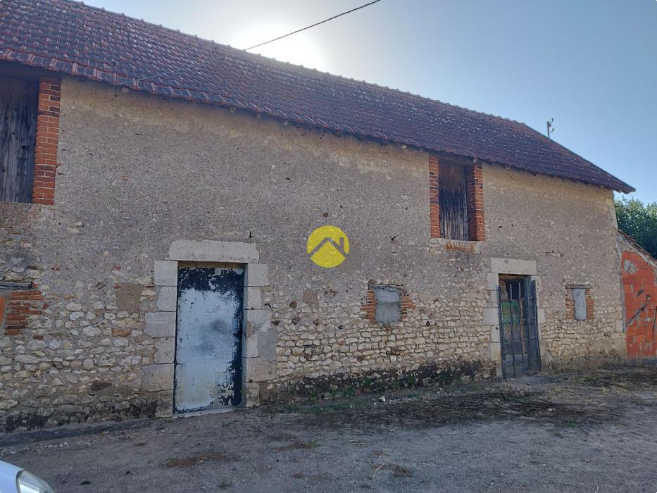 ancienne corps de fermedont une gra