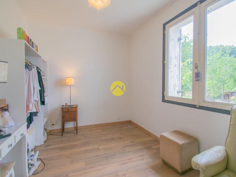 Maison T4 avec garage et jardin