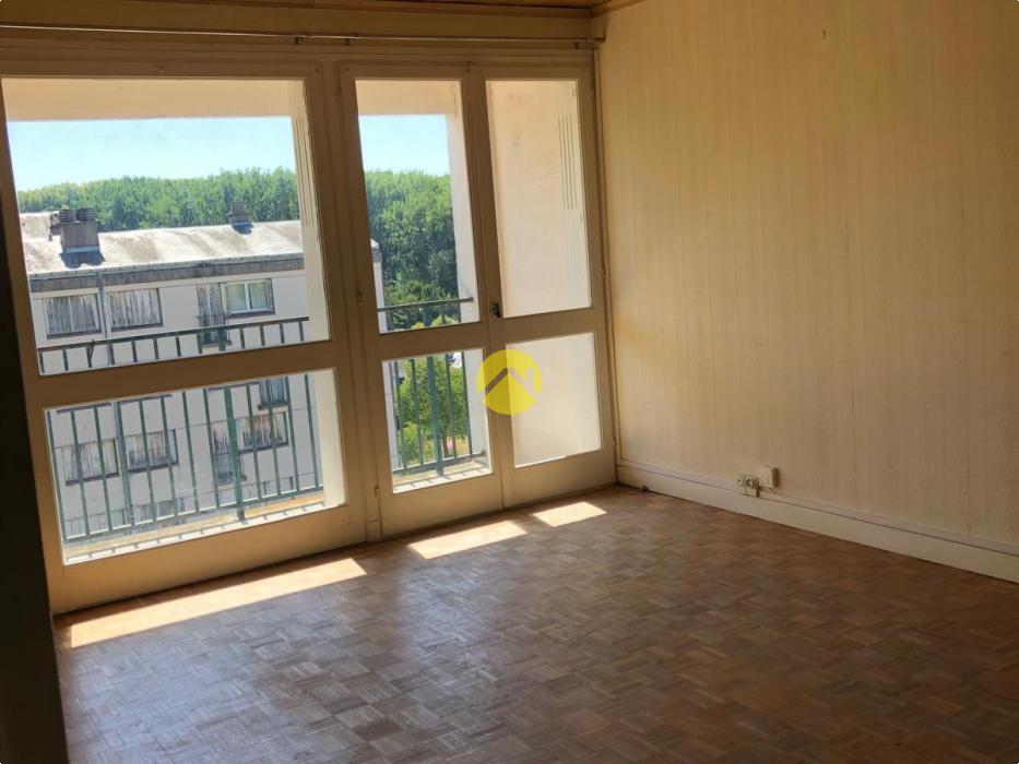 APPARTEMENT AVEC BALCON