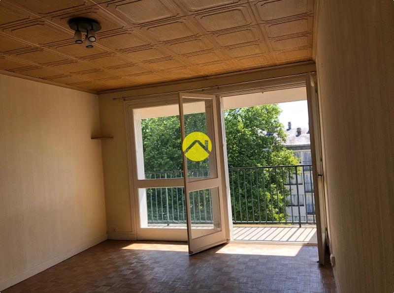 APPARTEMENT AVEC BALCON