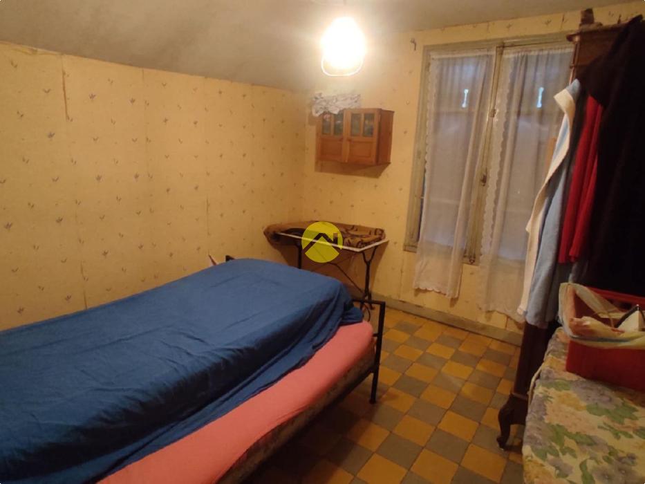 Maison mitoyenne sur étage