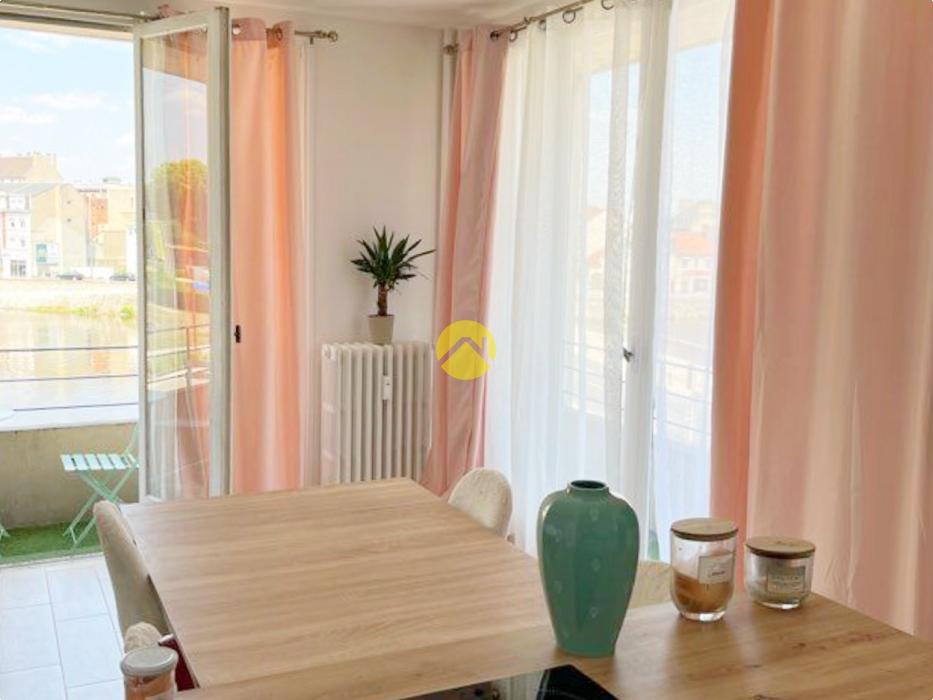 T4 rénové 83 m² avec cave 