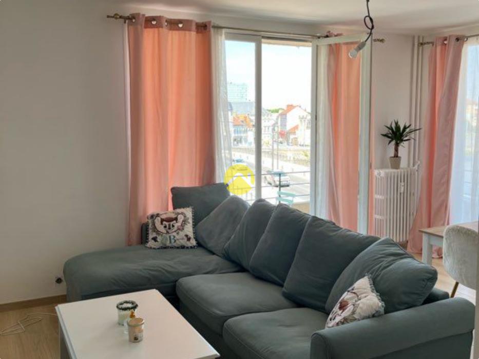 T4 rénové 83 m² avec cave 
