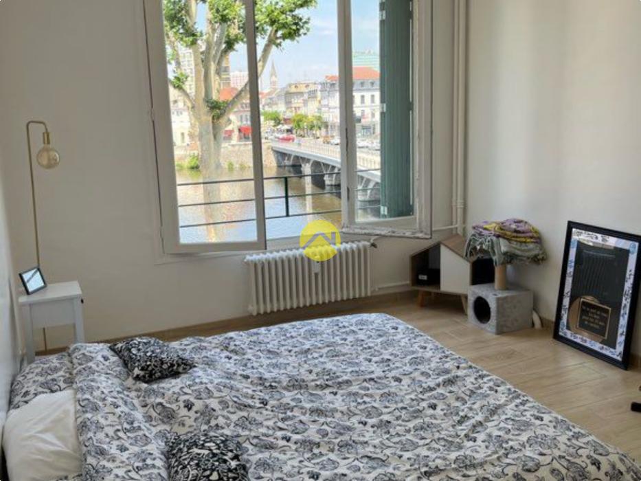 T4 rénové 83 m² avec cave 