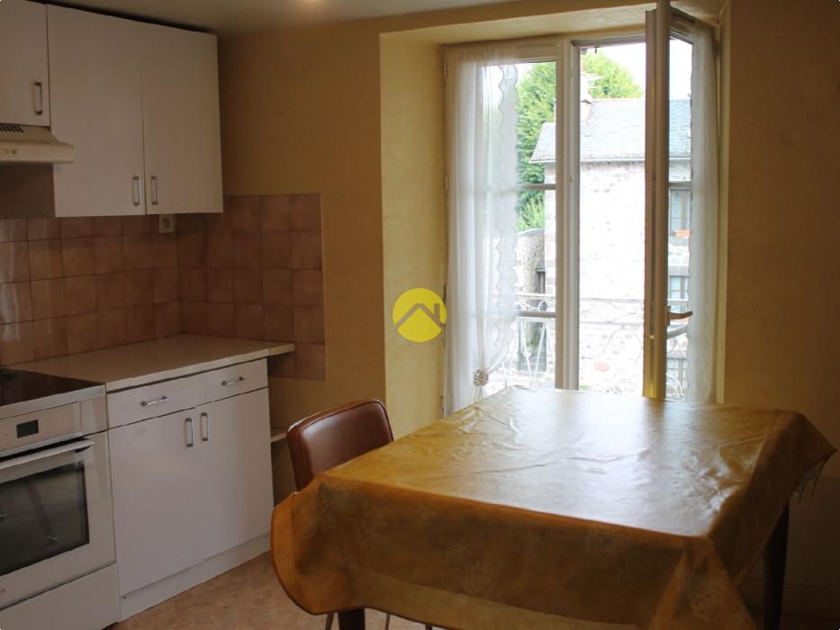 Appartement + local commercial