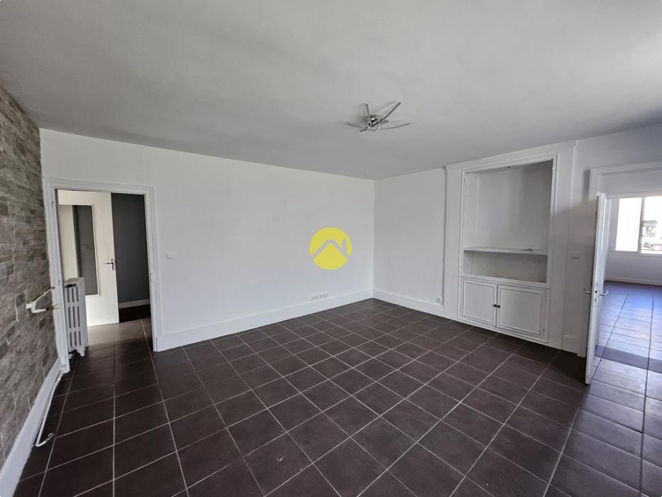 Maison de ville double potentiel