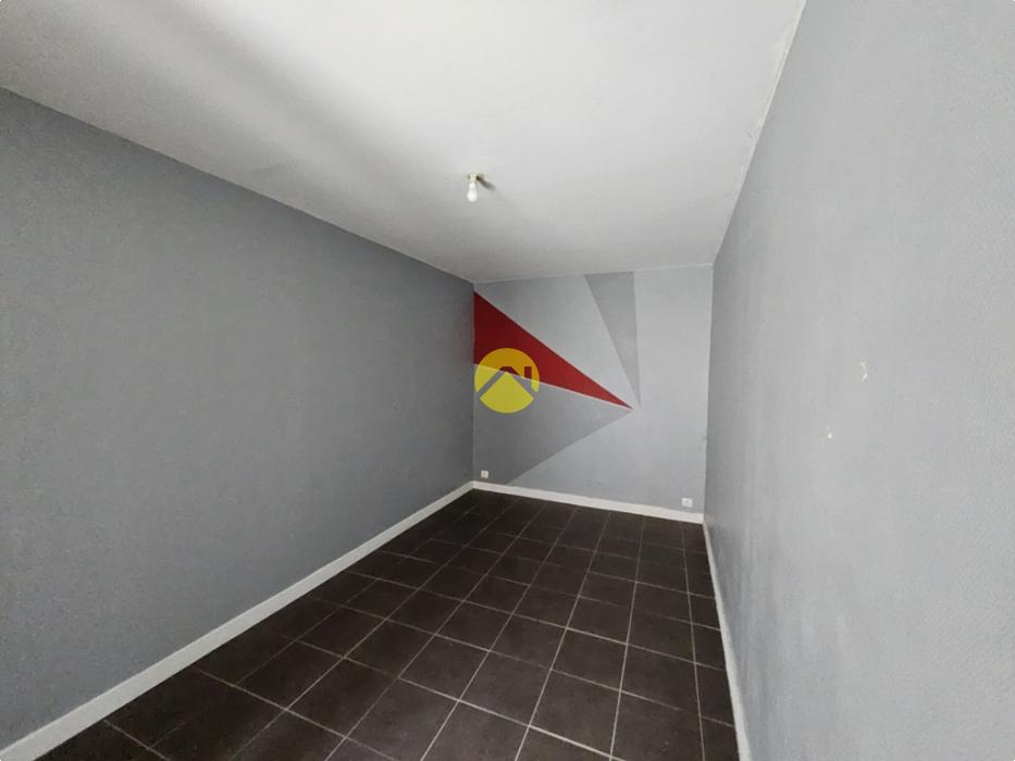 Maison de ville double potentiel