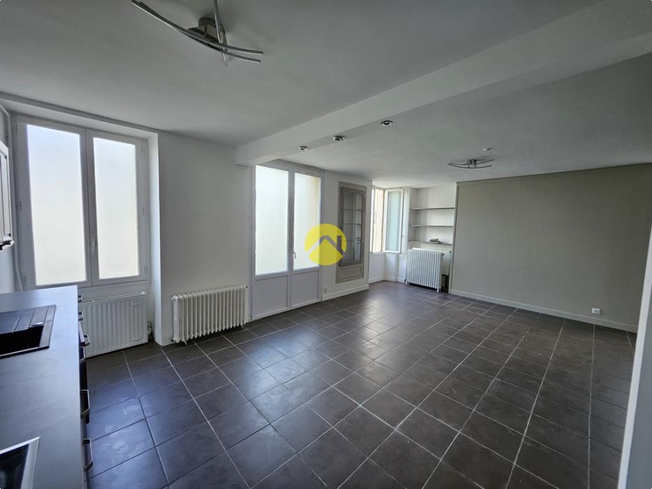 Maison de ville double potentiel