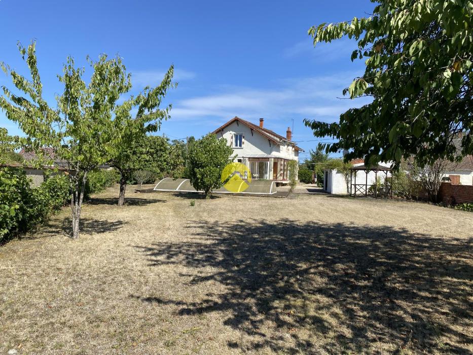 MAISON DE CARACTERE DE 170M²
