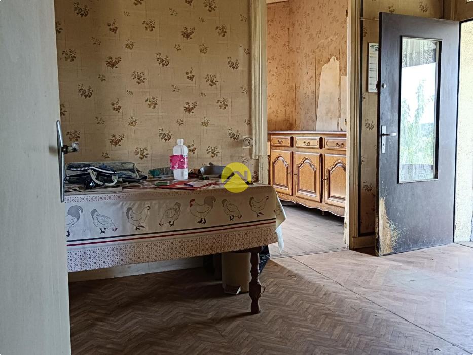 Maison+dépendances+terrain