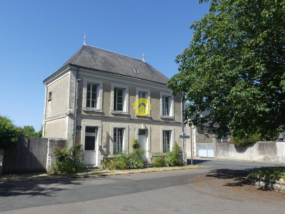 MAISON BOURGEOISE DE CARRACTERE