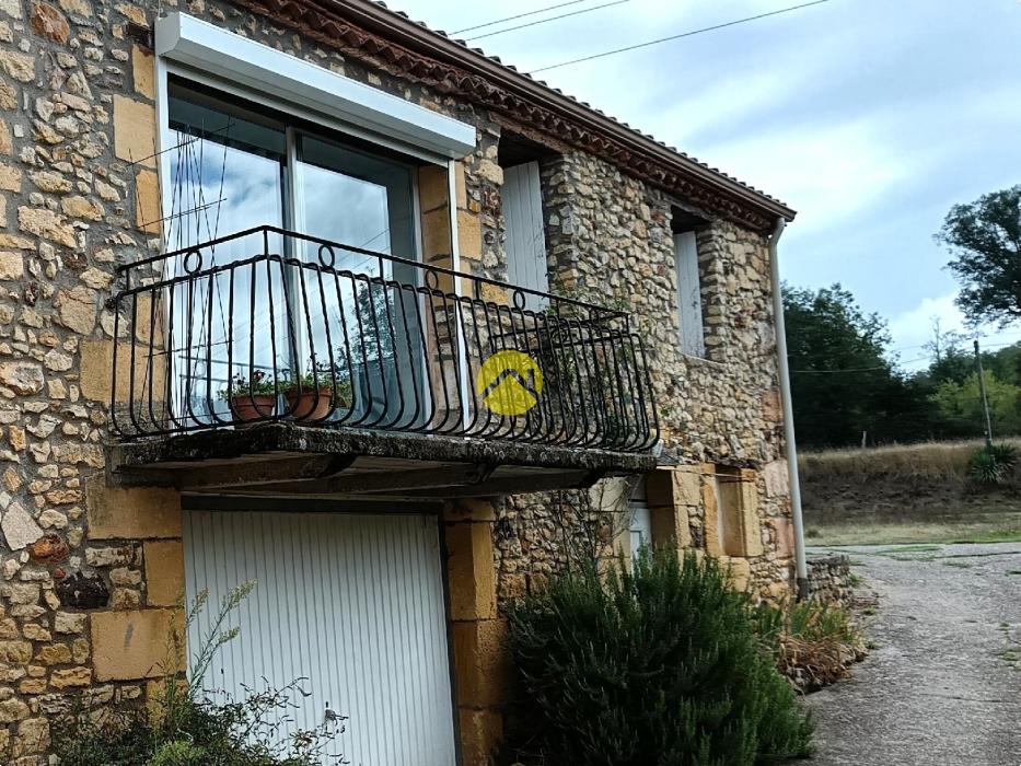 MAISON TOTALMENT RENOVEE 