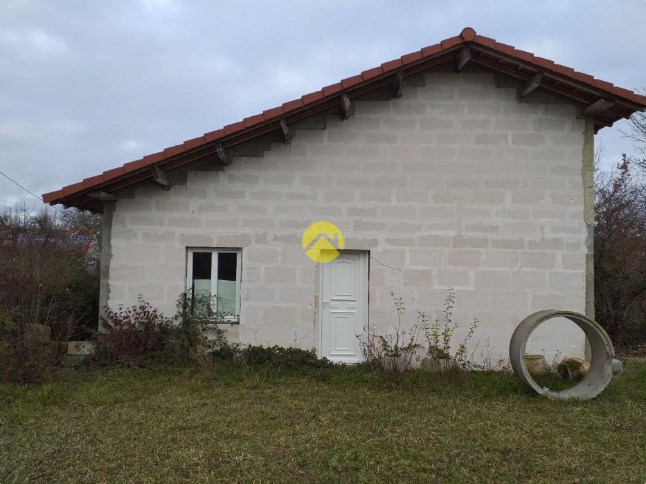  terrain constructible 2000m² 