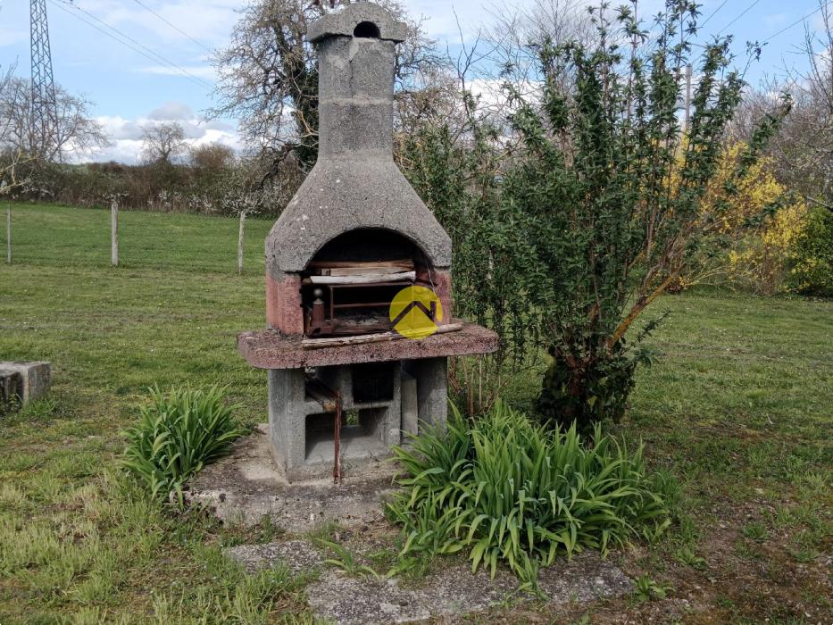 Terrain à bâtir + verger