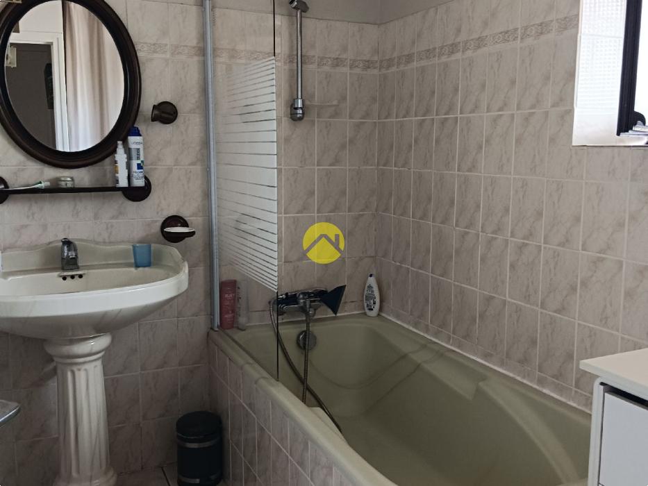 Maison 172 m² sur 9160m² attenant..