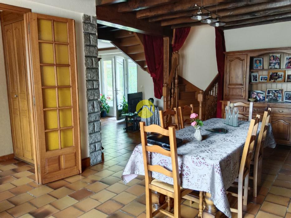 Maison 172 m² sur 9160m² attenant..