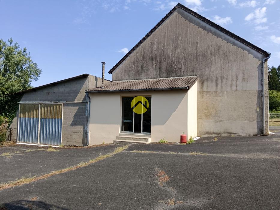 Maison 172 m² sur 9160m² attenant..