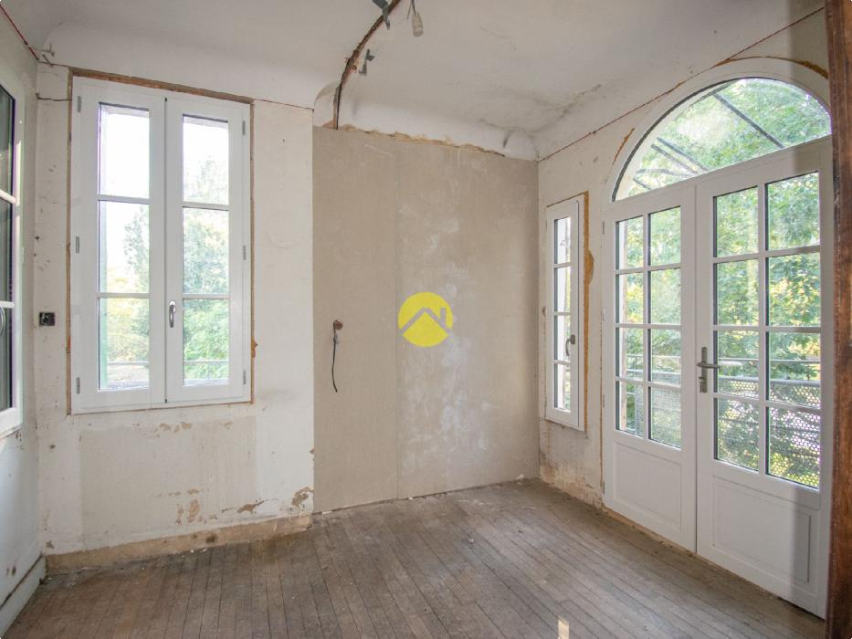 Immeuble au centre Le Bugue