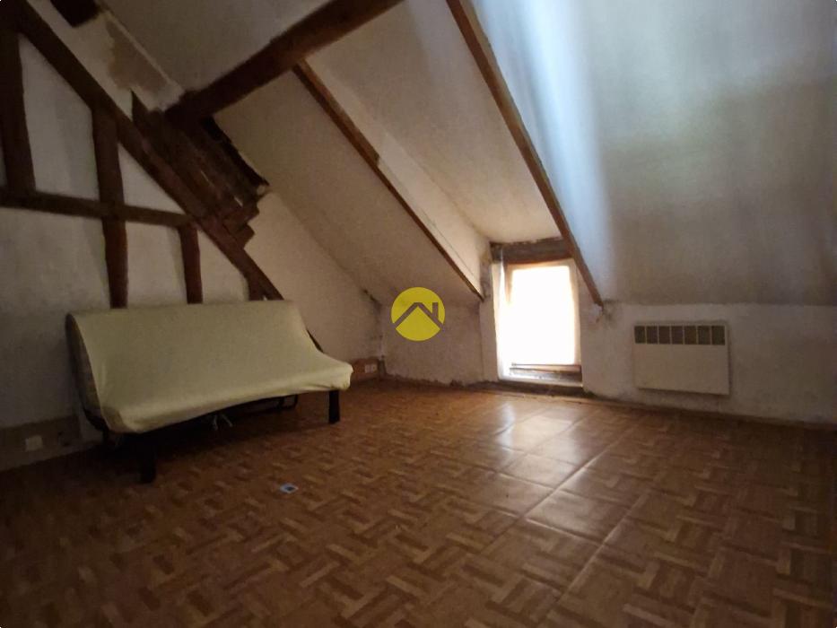 PETITE MAISON