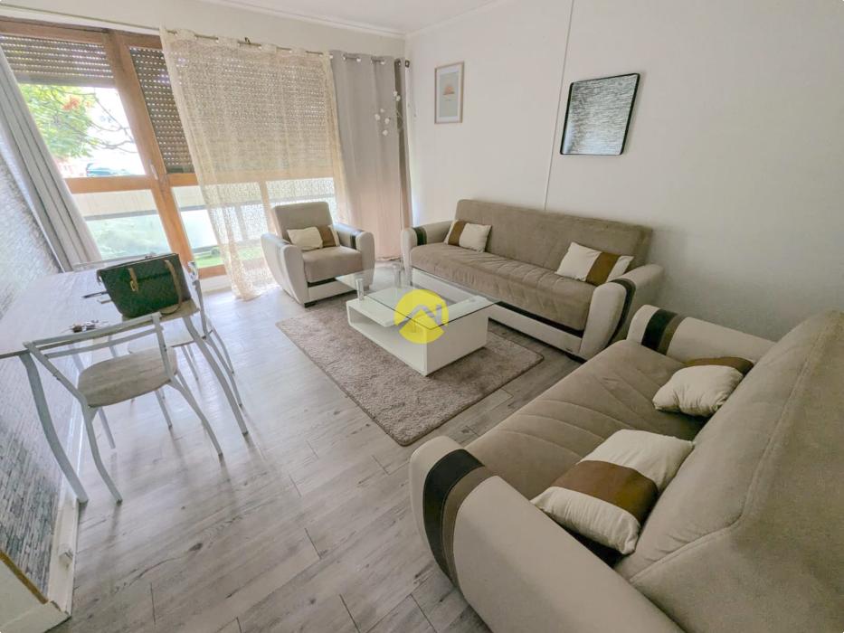APPARTEMENT AVEC BALCON
