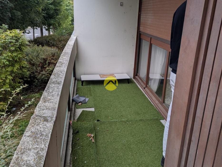 APPARTEMENT AVEC BALCON