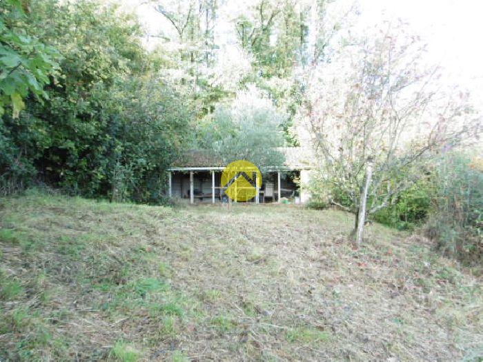 Dans un écrin de verdure