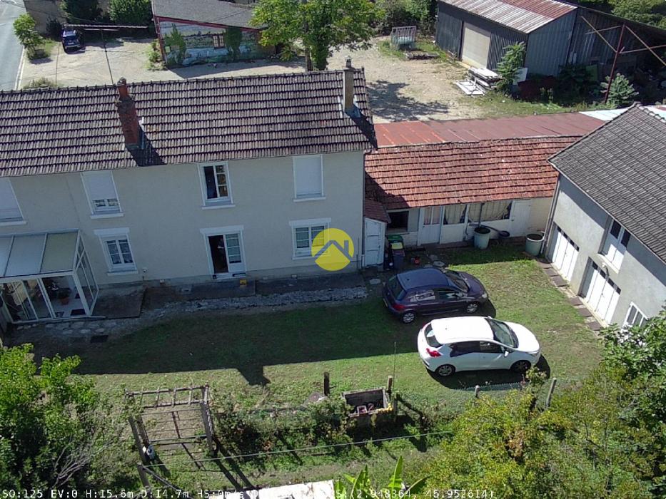 Maison avec terrain & dependances