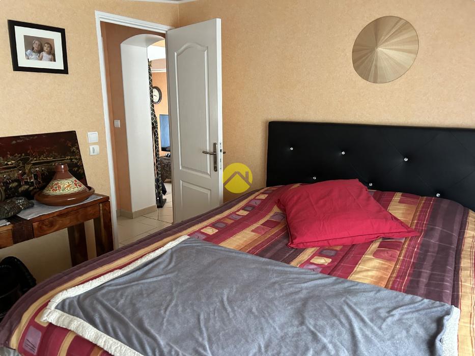 propriété avec piscine