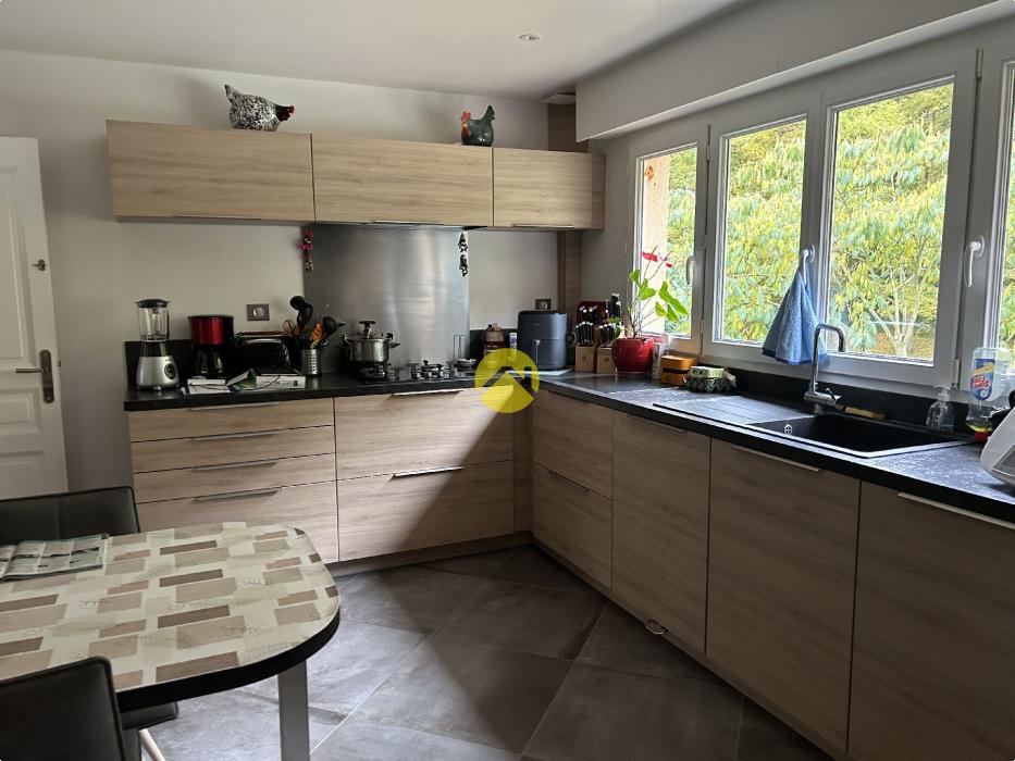 propriété avec piscine