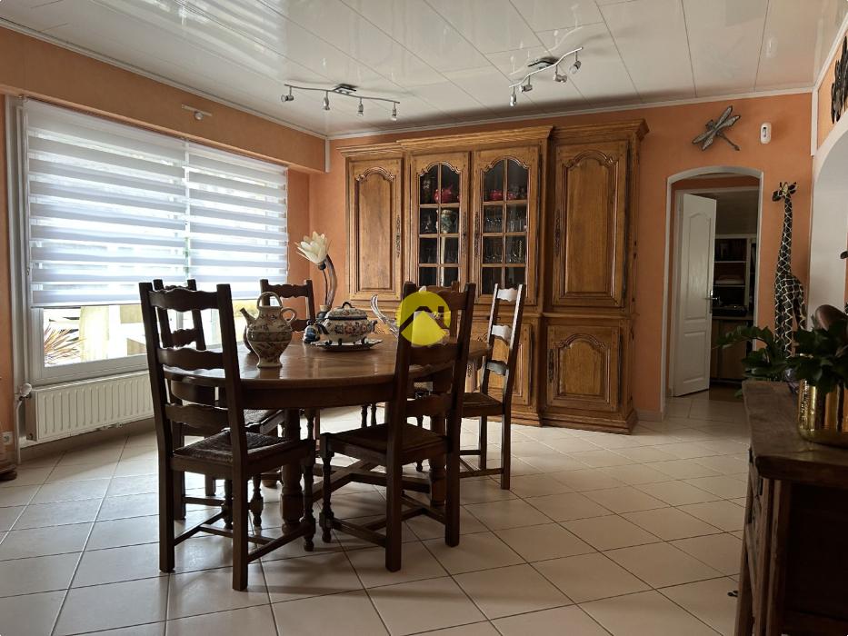 propriété avec piscine