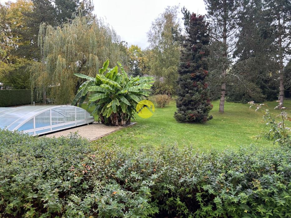 propriété avec piscine